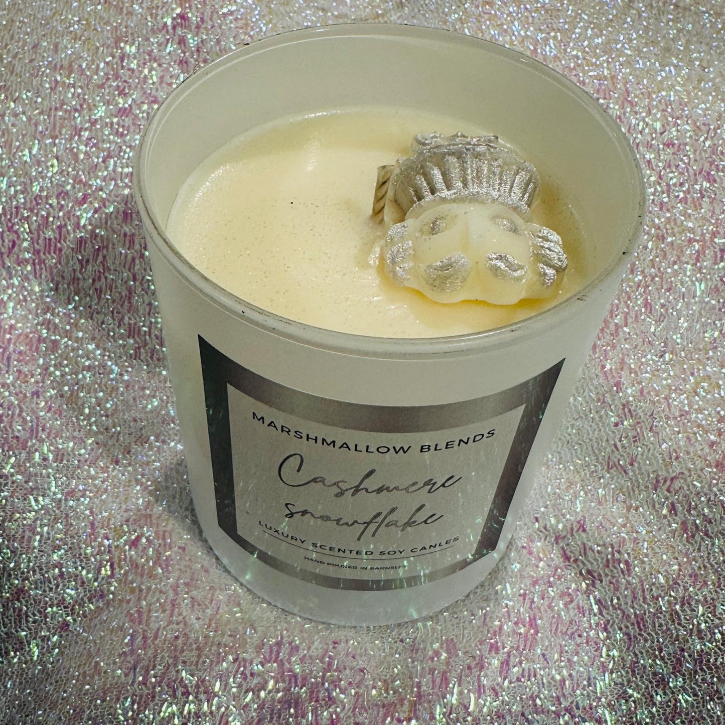 Cashmere Snowflake Christmas Candle